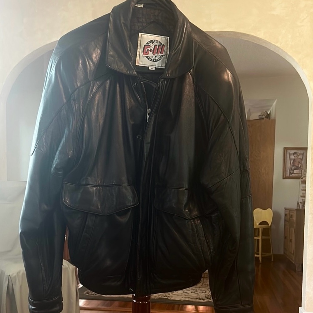 Vintage Global Identity Men's 100% Black Leather Jacket